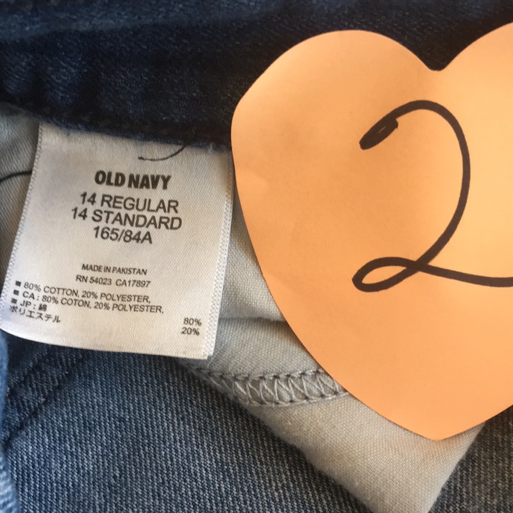 THREE PAIR OF OLD NAVY JEAN SHORTS 🩳 - Picture 10 of 13